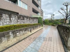 エントランスまでスロープ付き＾＾