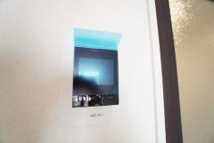 防犯性、セキュリティ対策に安心できるテレビモニター付きインターフォンです。セールスマン対策にもなり安心できます。