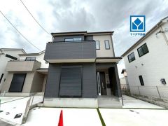 宮竹小学校すぐ＾＾歩1分。ららぽーと福岡(車5分/1.4ｋｍ)。西鉄とJRのWアクセス＾＾