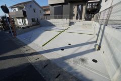 カースペースは3台分を確保＾＾