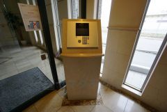 防犯性もばっちり、TVモニター付きインターホン完備。来訪者の顔が見えるので、安心＾＾お子さん1人での留守番時にも活躍しそうです。 