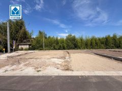 大通りから離れた静かな住宅地。快適でゆとりのある生活空間で新生活を始めましょう^^