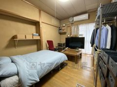 居室。 掲載画像は、見やすさ向上のため一部加工・補正を施している場合があります。現地の状況や実際の仕様と異なる場合は、現況を優先させていただきます。 