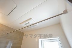 浴室暖房乾燥機付きなので梅雨時期などのお洗濯に便利ですね＾＾