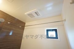 浴室暖房乾燥機付きなので梅雨時期などのお洗濯に便利ですね＾＾