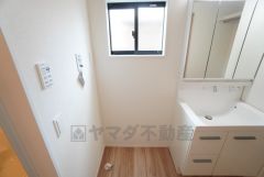 脱衣スペースも広々と確保されていて嬉しいですね＾＾