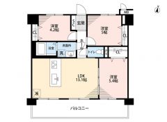 洋室が3部屋あるので、お子様が大きくなっても安心ですね＾＾バルコニーは2部屋より出られて便利。暖かな陽射しがたっぷり差し込みます。