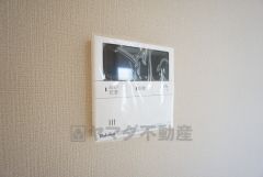 おいだき機能つきなのでお風呂に入る時間が異なるご家庭には嬉しいですね。ボタン一つで快適で便利な生活が＾＾