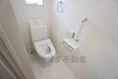 トイレは1階と2階それぞれに設けられています。