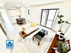 広々とした約18帖のLDK。