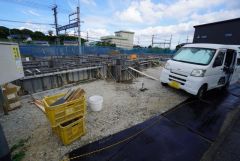 カースペースはゆとりある3台分確保。