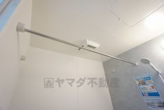 浴室暖房乾燥機付きなので梅雨時期のお洗濯に便利ですね＾＾