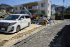前面道路含む現地写真。
