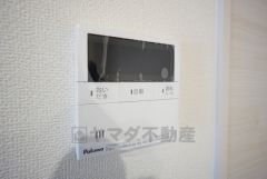 ボタン1つでラクラク操作できる給湯器リモコン。