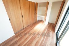 明るい室内は、風通しも良く、大変居心地の良い空間となっております＾＾