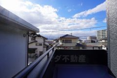 ベランダからの眺めです＾＾