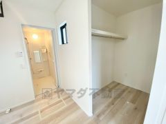 脱衣スペースも広々と確保されていて嬉しいですね＾＾