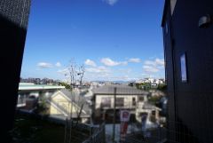 高台にあるので眺望良好ですよ＾＾ 開放感があり、気持ちが良いですね＾＾