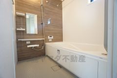 一日の疲れを癒すバスルーム。