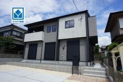 省エネ、安全性を実感できるオール電化住宅＾＾スーパーやコンビニなども近く周辺環境充実。