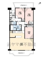 広々とした約20帖のLDKがある間取り＾＾ 2面バルコニー付きです。 現況と異なる場合は現況優先となります。