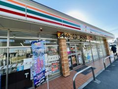セブンイレブン　福岡的場2丁目店