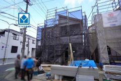 西鉄バス「中尾二丁目」歩4分＾＾天神＆博多へのアクセス良好＾＾歩6分圏にエフコープ、ミニストップ、ファミマ、セブン、コスモス、小学校、保育園、郵便局など周辺環境充実＾＾