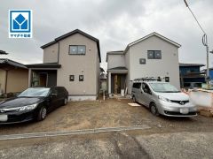 左側2号棟。快適でゆとりのある生活空間で新生活を始めませんか＾＾お問い合わせお待ちしております＾＾