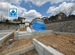 敷地面積約52坪＾＾西鉄バス「寺塚」歩3分。天神行き＾＾歩4分圏にセブン、ローソン、ドラモリ、保育園など周辺環境充実しています＾＾