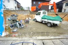 駐車スペースはゆとりある2台分を確保。マイカー用に、お客さま用に、余裕を持ってご利用いただけます。