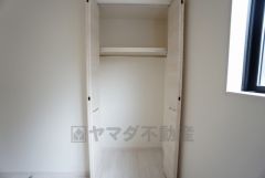 約5.01帖洋室のクローゼット。