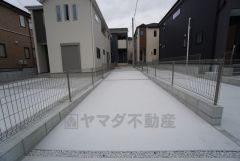 広々2台縦列＾＾快適でゆとりのある生活空間で新生活を始めましょう＾＾ 