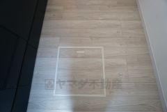 キッチン床下収納。食料品など沢山保存出来ます＾＾