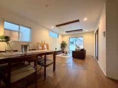 将来にわたって住みやすくプランニングを重ねて設計された間取で日々の生活をしやすい動線を考えた居住空間を創り上げております＾＾