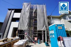 南向き3階建4LDK。日当たり・風通し良好＾＾