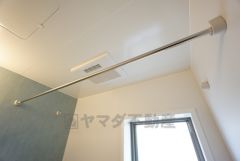 浴室暖房乾燥機付きなので梅雨時期などのお洗濯に便利ですね。