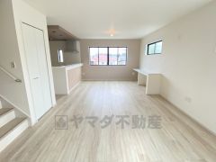 キッチンから会話が弾みそうなダイニングです。お友達や親せきをお招きするのも楽しみになりますね＾＾