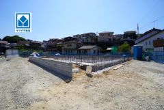 生活がワンフロアで完結する平屋建て＾＾敷地約73坪。駐車3台分＾＾西鉄バス「六本松」歩3分。