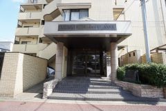 清掃の行き届いたきれいなロビーです＾＾