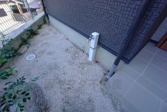 玄関横に外水栓をご用意しました＾＾