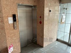 エレベーター完備