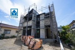 敷地約61坪＾＾JR「弥生が丘」(自転車7分/1.6ｋｍ)。鳥栖ICすぐ。あんくる夢市場(車5分/2.3ｋｍ)。子育て世帯におススメの住環境＾＾