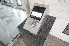 防犯性もばっちり、TVモニター付きインターホン完備。来訪者の顔が見えるので、安心＾＾お子さん1人での留守番時にも活躍しそうです。