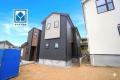 現地（2026年4月）撮影。  3号棟。