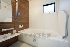 一日の疲れを癒すバスルーム。