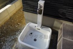 洗車の時などに便利な外水栓。