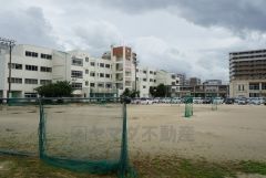 筑山中学校