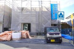 ダブルアクセス＾＾西鉄「朝倉街道」、JR「天拝山」（自転車5～6分/約1.4ｋｍ）。