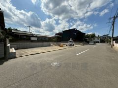 前面道路は北東側約7.9ｍの公道に面しています＾＾
