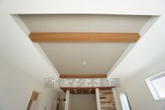折り上げ天井がオシャレなリビング＾＾